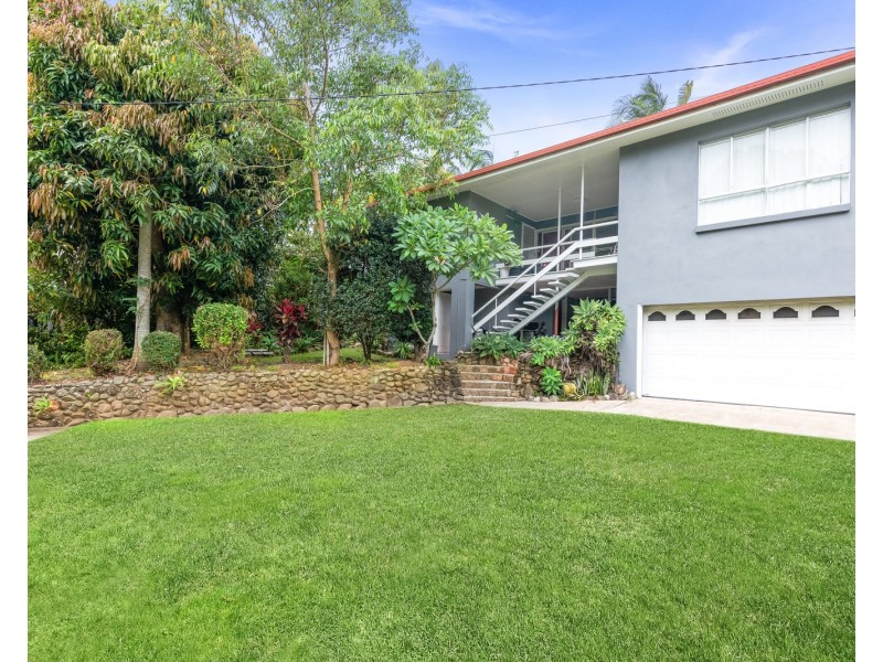 16 Inala Avenue, Tugun QLD 4224