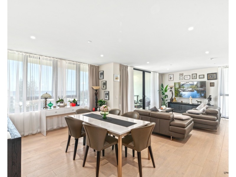 2704/1328 Gold Coast Highway, Palm Beach QLD 4221