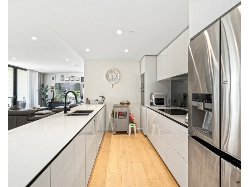 2704/1328 Gold Coast Highway, Palm Beach QLD 4221