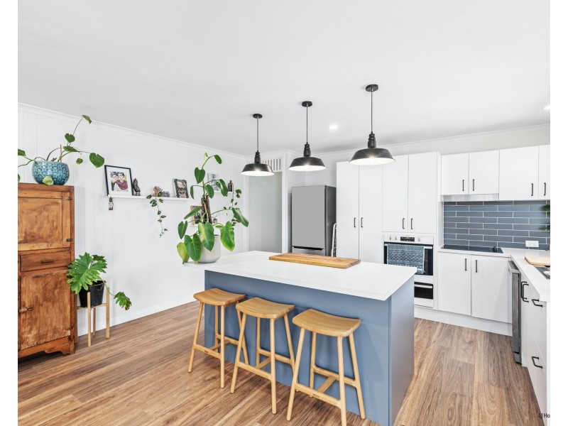 2/98 Bienvenue Drive, Currumbin Waters QLD 4223