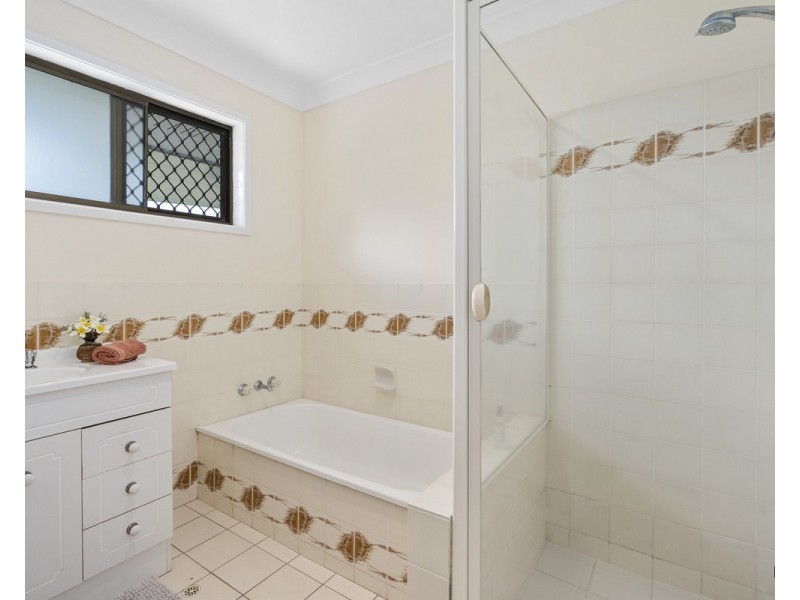 200 Tallebudgera Drive, Palm Beach QLD 4221