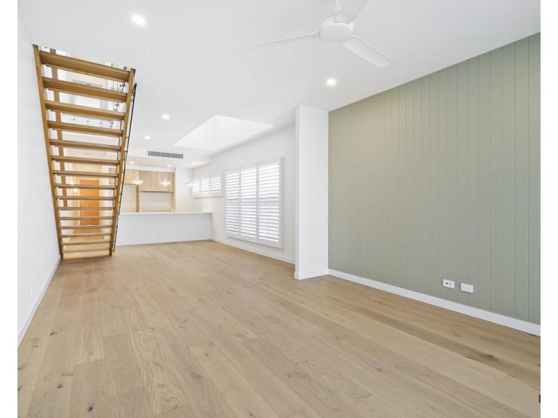 1/29 Twenty Third Avenue, Palm Beach QLD 4221