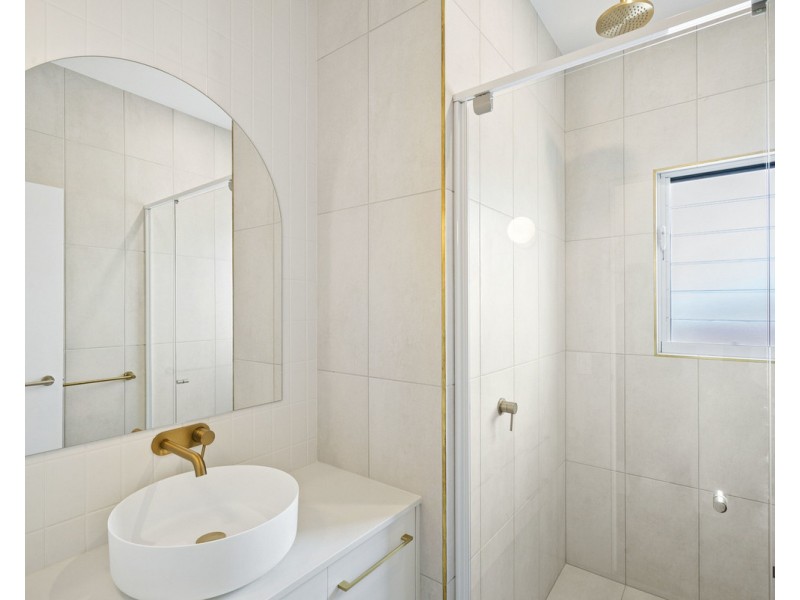 1/29 Twenty Third Avenue, Palm Beach QLD 4221