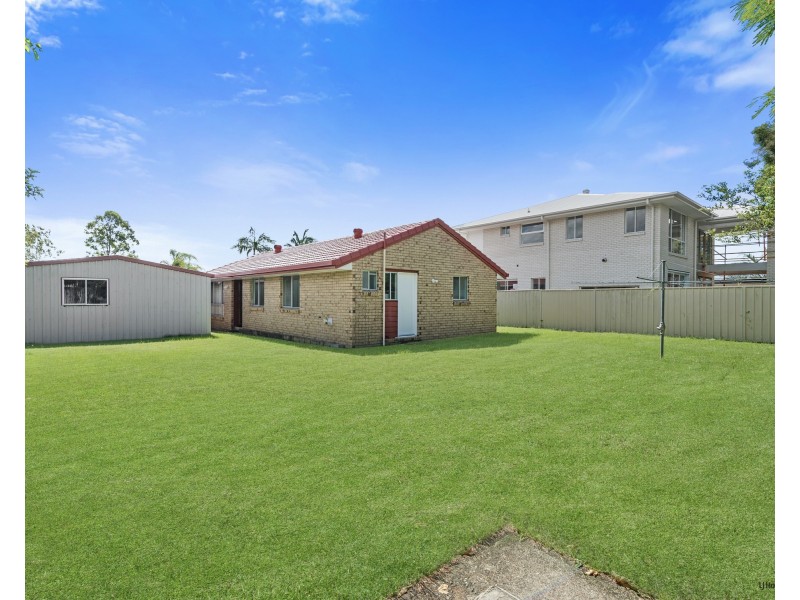 36 Seabrook Street, Elanora QLD 4221