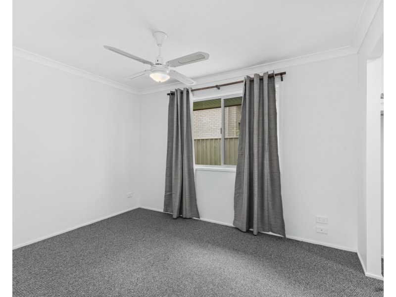 36 Seabrook Street, Elanora QLD 4221