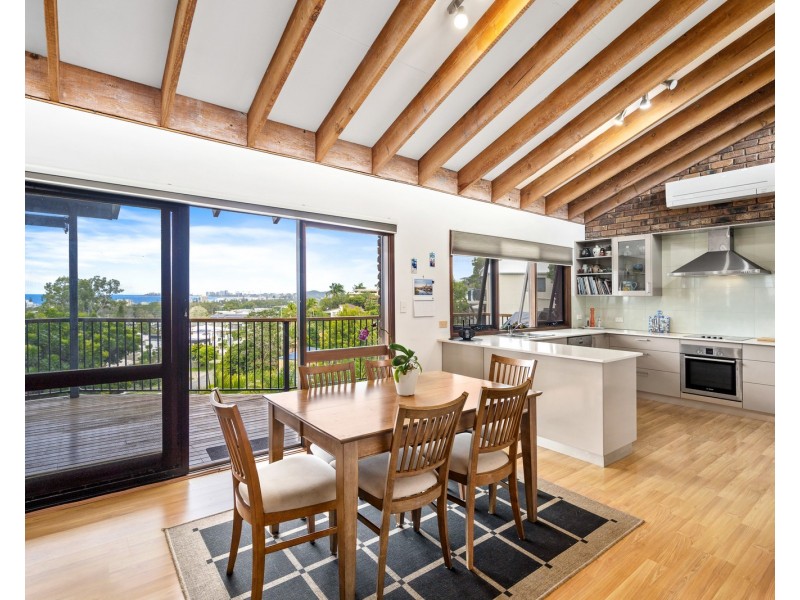 56 West Wyberba Street, Tugun QLD 4224