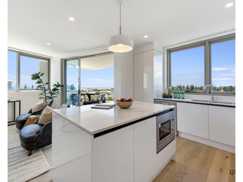 704/51 Peerless Avenue, Mermaid Beach QLD 4218