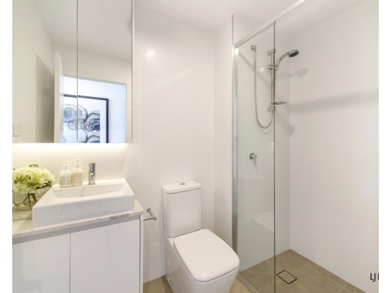 704/51 Peerless Avenue, Mermaid Beach QLD 4218