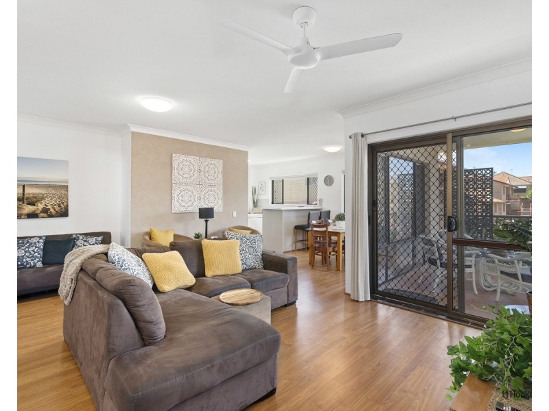 8/234 Pacific Parade, Bilinga QLD 4225