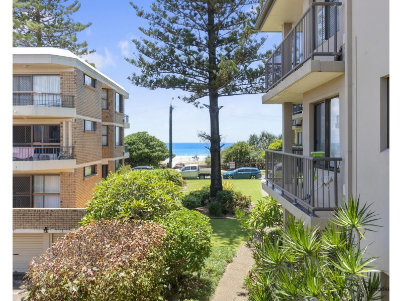 8/234 Pacific Parade, Bilinga QLD 4225