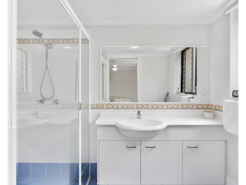 8/1266 Gold Coast Highway, Palm Beach QLD 4221