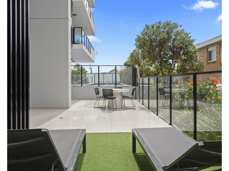 307/3-7 Twenty Fourth Avenue, Palm Beach QLD 4221