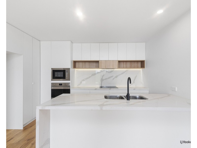 409/10 Third Avenue, Palm Beach QLD 4221