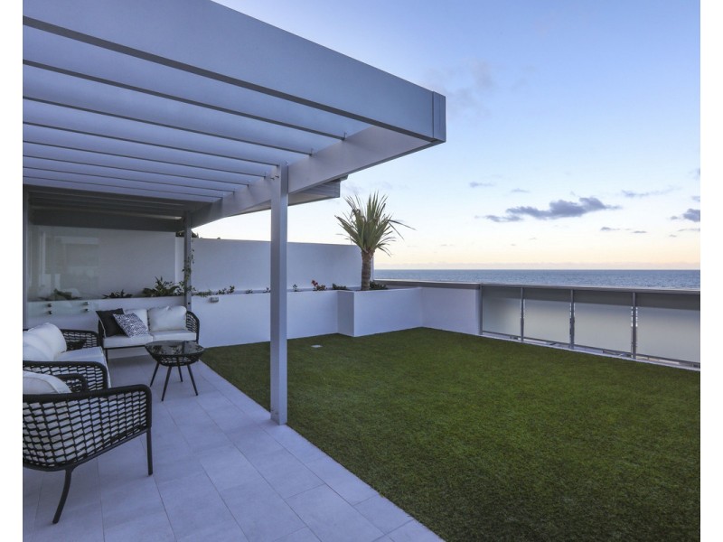 409/10 Third Avenue, Palm Beach QLD 4221