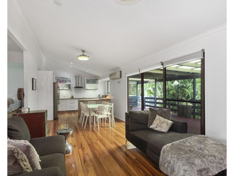 7 Taperell Drive, Tugun QLD 4224