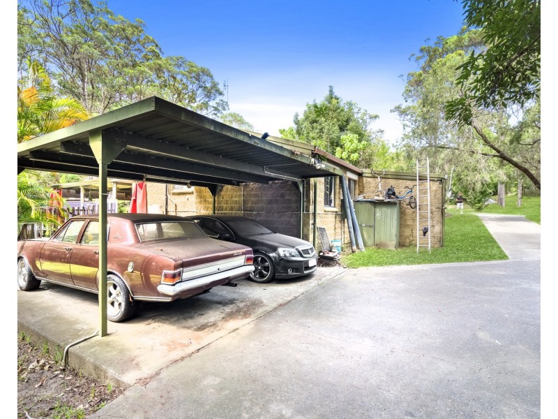 3 Evergreen Drive, Elanora QLD 4221