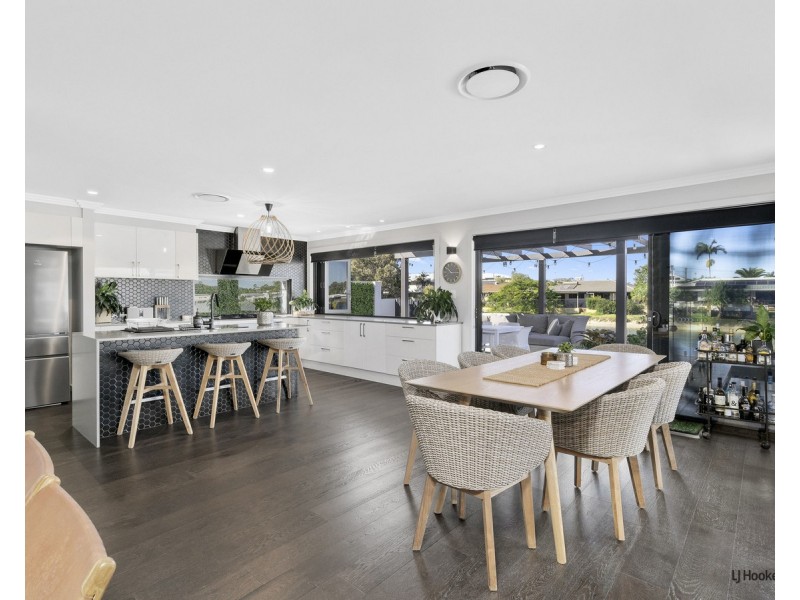 10 Swordfish Court, Palm Beach QLD 4221