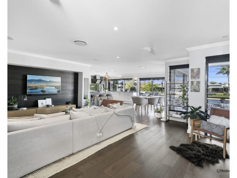 10 Swordfish Court, Palm Beach QLD 4221