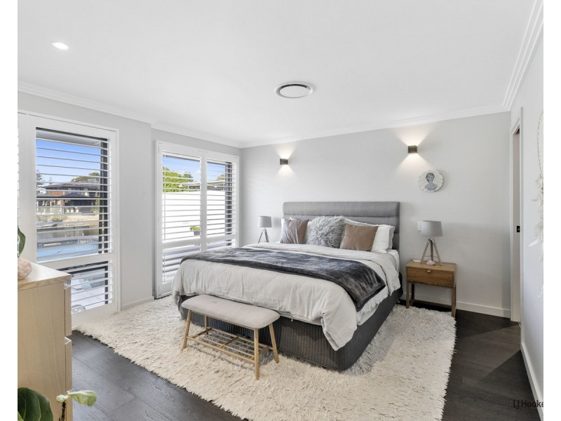 10 Swordfish Court, Palm Beach QLD 4221