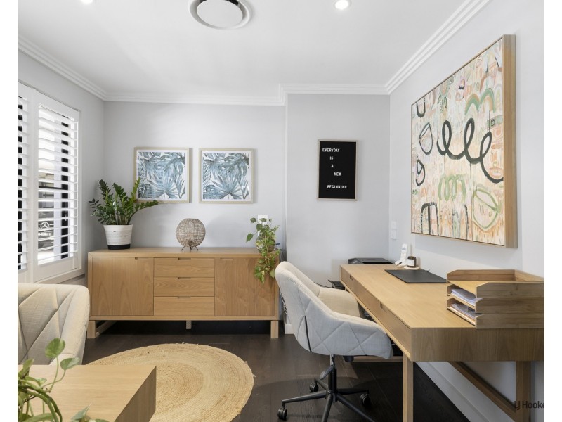 10 Swordfish Court, Palm Beach QLD 4221