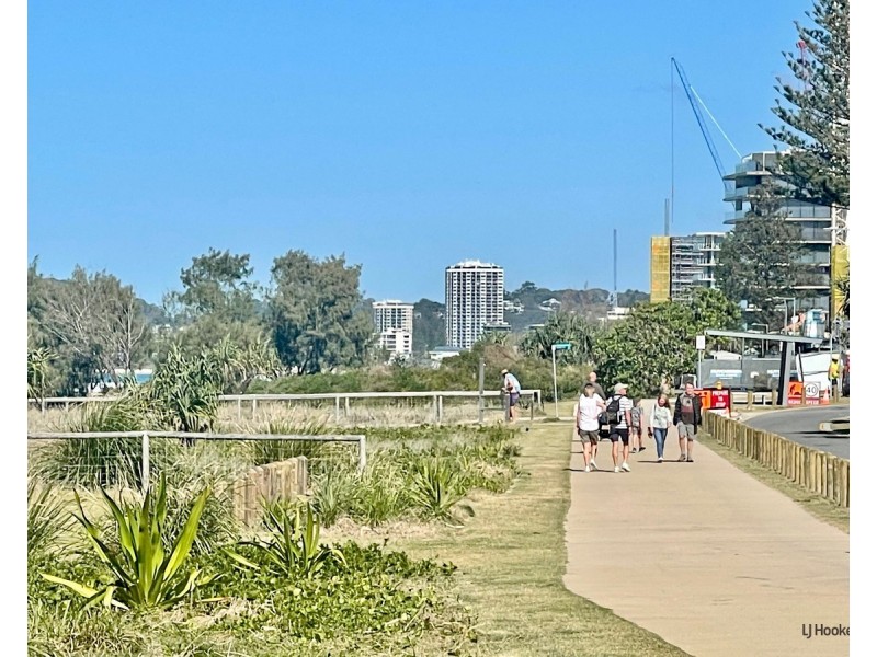 4/1374 Gold Coast Highway, Palm Beach QLD 4221