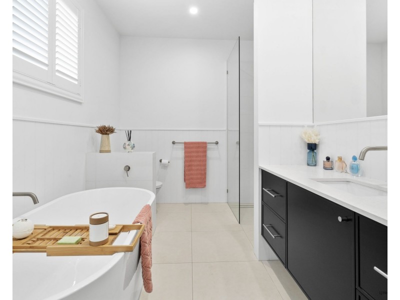 6/11 Appel Street, Coolangatta QLD 4225