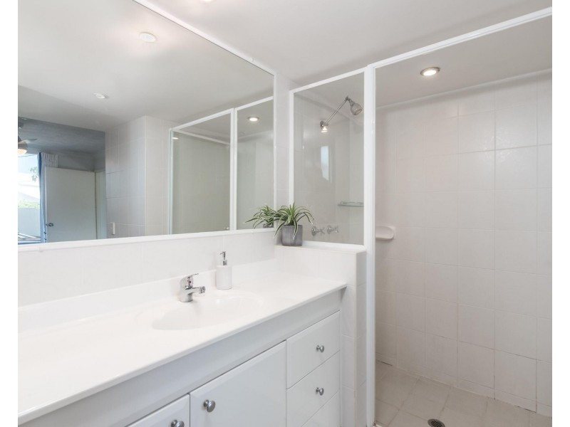 3/1187 Gold Coast Highway, Palm Beach QLD 4221