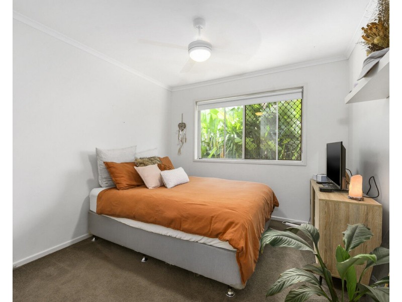 68 Twenty Fifth Avenue, Palm Beach QLD 4221