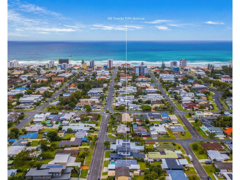 68 Twenty Fifth Avenue, Palm Beach QLD 4221