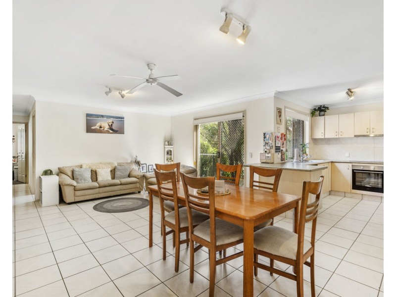21 Laurina Court, Elanora QLD 4221