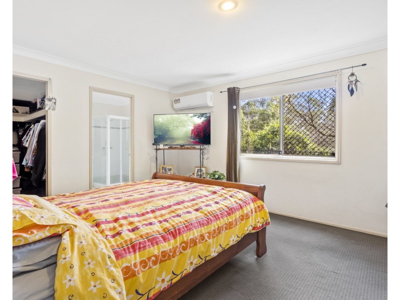 21 Laurina Court, Elanora QLD 4221