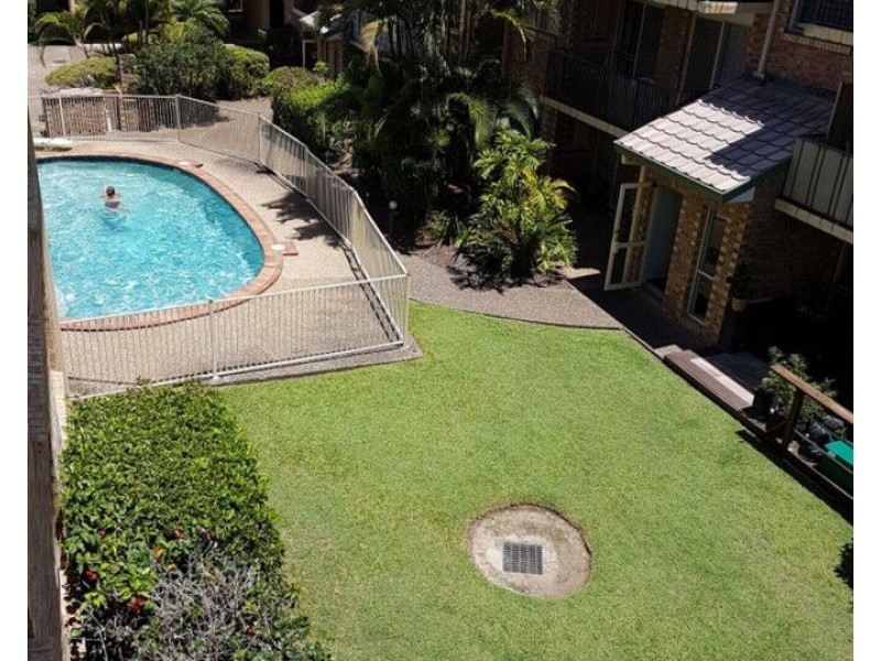 8/1 Rolan Court, Palm Beach QLD 4221