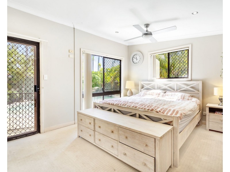 17 Binya Avenue, Coolangatta QLD 4225