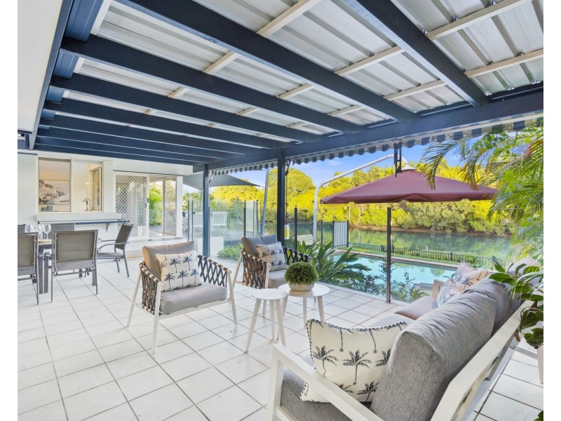 266 Nineteenth Avenue, Elanora QLD 4221