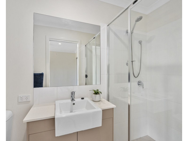 1/5 Border Drive North, Currumbin Waters QLD 4223