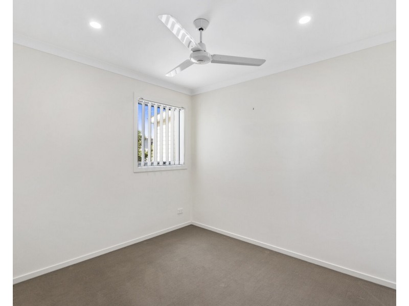 1/5 Border Drive North, Currumbin Waters QLD 4223