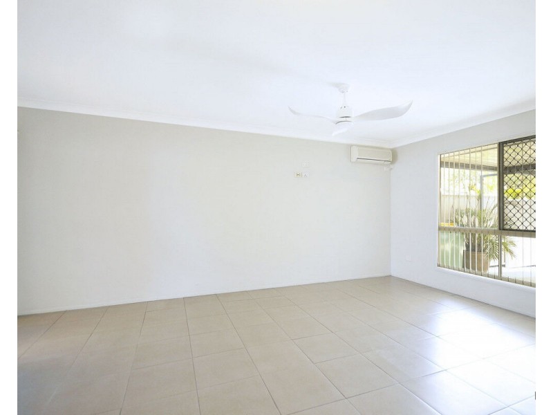 15 Sonama Court, Burleigh Waters QLD 4220