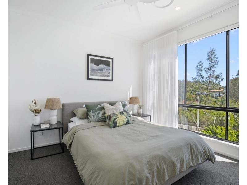 17 Barlee Court, Elanora QLD 4221
