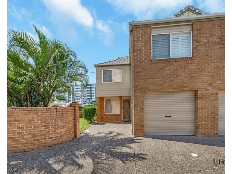 1/1426 Gold Coast Highway, Palm Beach QLD 4221