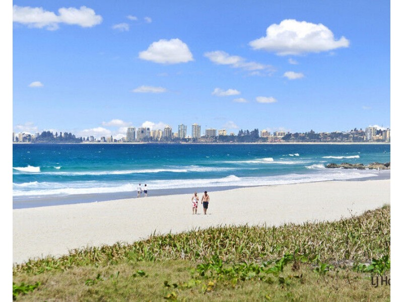 60 Cabarita Avenue, Tugun QLD 4224