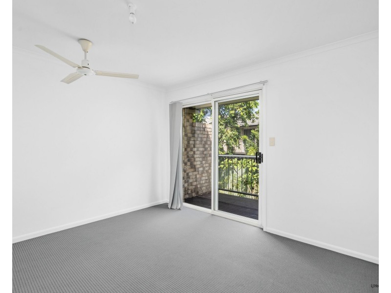 28/42 Murev Way, Carrara QLD 4211