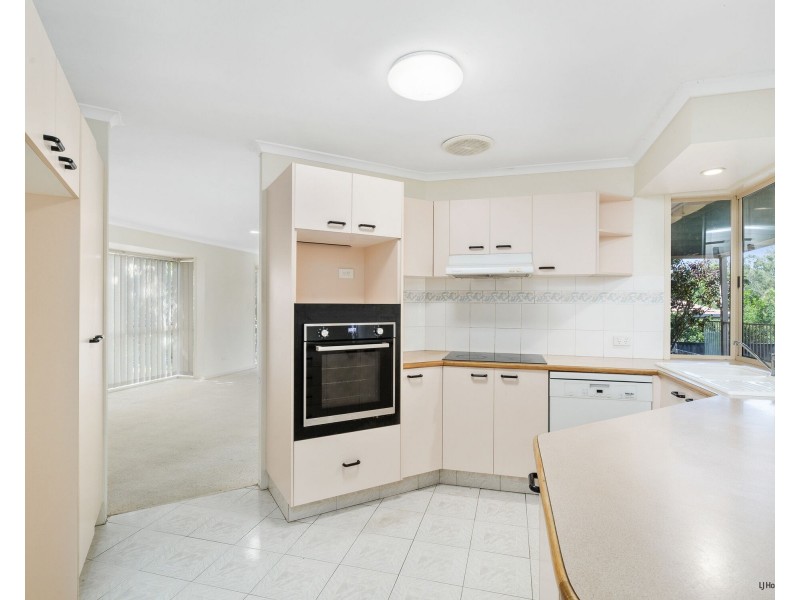 50 Jack Nicklaus Way, Parkwood QLD 4214