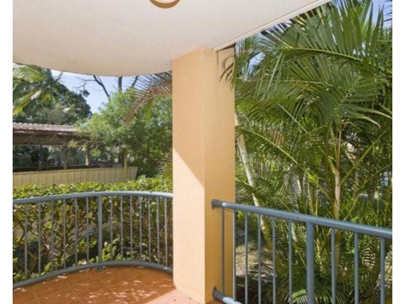 1/19 Twenty Fourth Avenue, Palm Beach QLD 4221