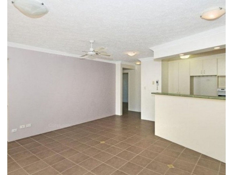 1/19 Twenty Fourth Avenue, Palm Beach QLD 4221