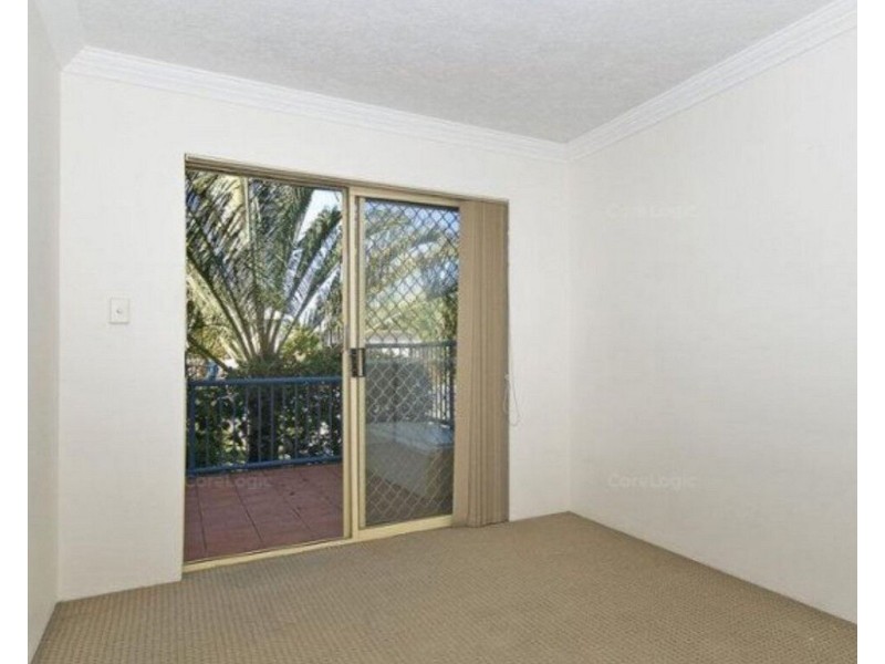 1/19 Twenty Fourth Avenue, Palm Beach QLD 4221