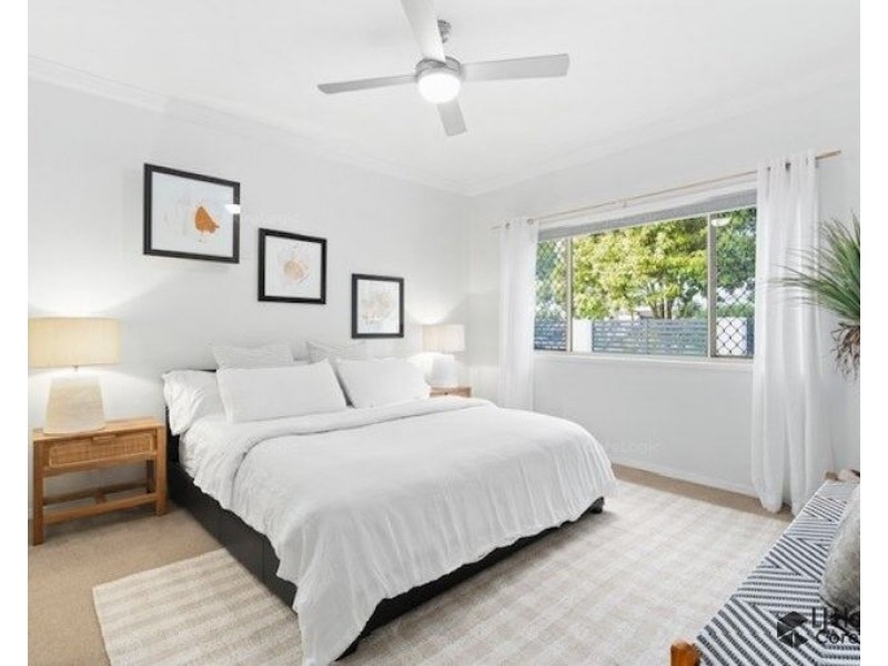 53 Tussock Crescent, Elanora QLD 4221