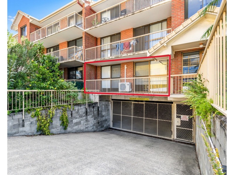 2/1374 Gold Coast Highway, Palm Beach QLD 4221