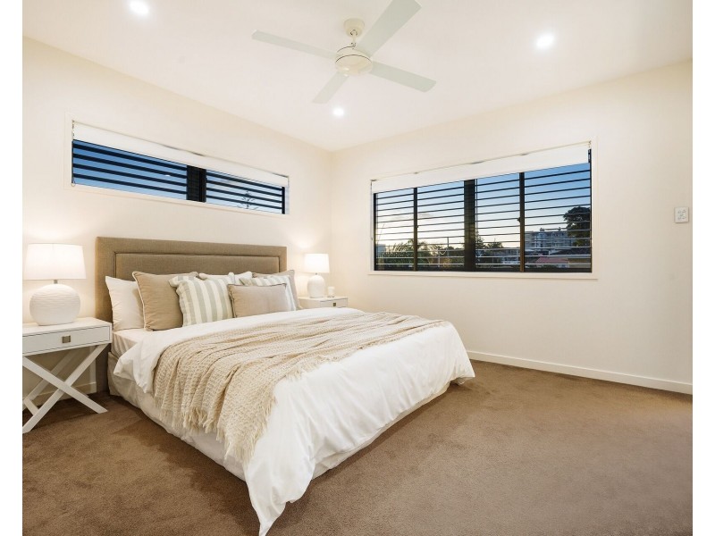 2/3 Second Avenue, Palm Beach QLD 4221