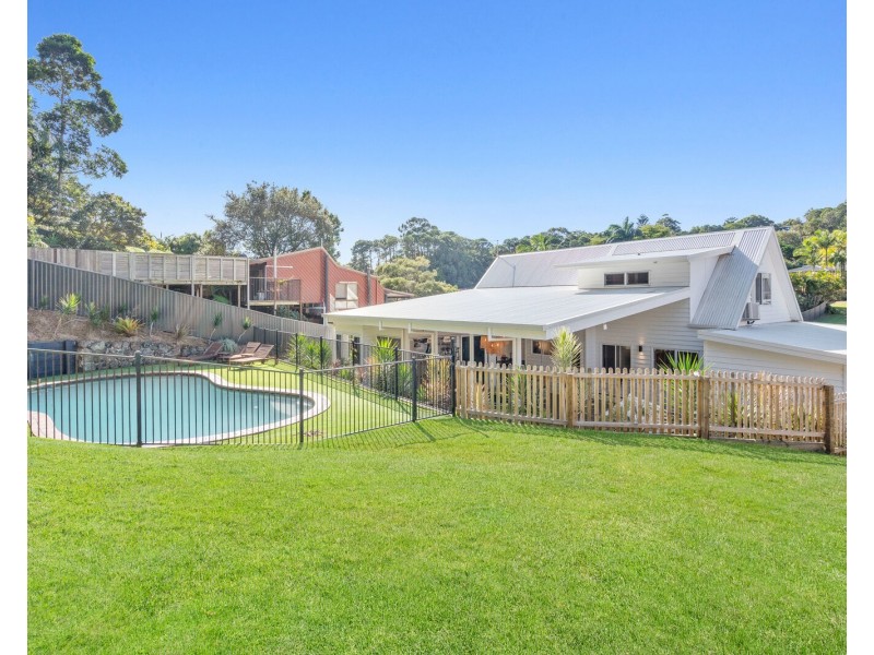 25 Taperell Drive, Tugun QLD 4224