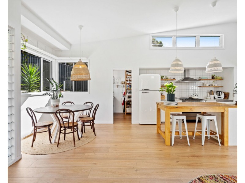 25 Taperell Drive, Tugun QLD 4224